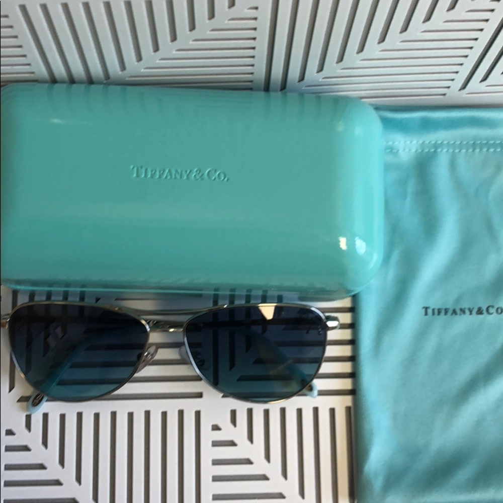 TIFFANY & Co. TF 3044 Sunglasses New with case&box